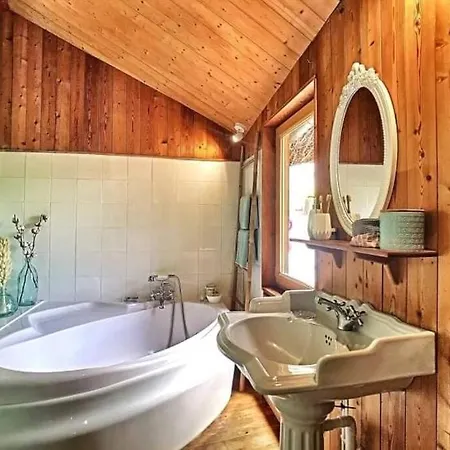 דירה La Du Bonheur Saint-Simon (Cantal)